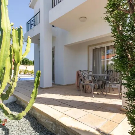 - 3br Romantic Retreat Near Coral Bay Ferienhaus *